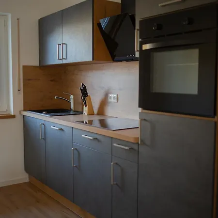 Neu Rhoener Auszeit Dietershausen Apartament