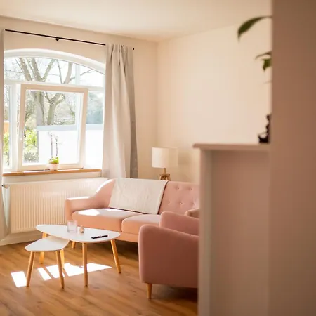 Neu Rhoener Auszeit Dietershausen Apartment *